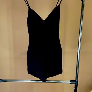 XS Miss guided little black dress